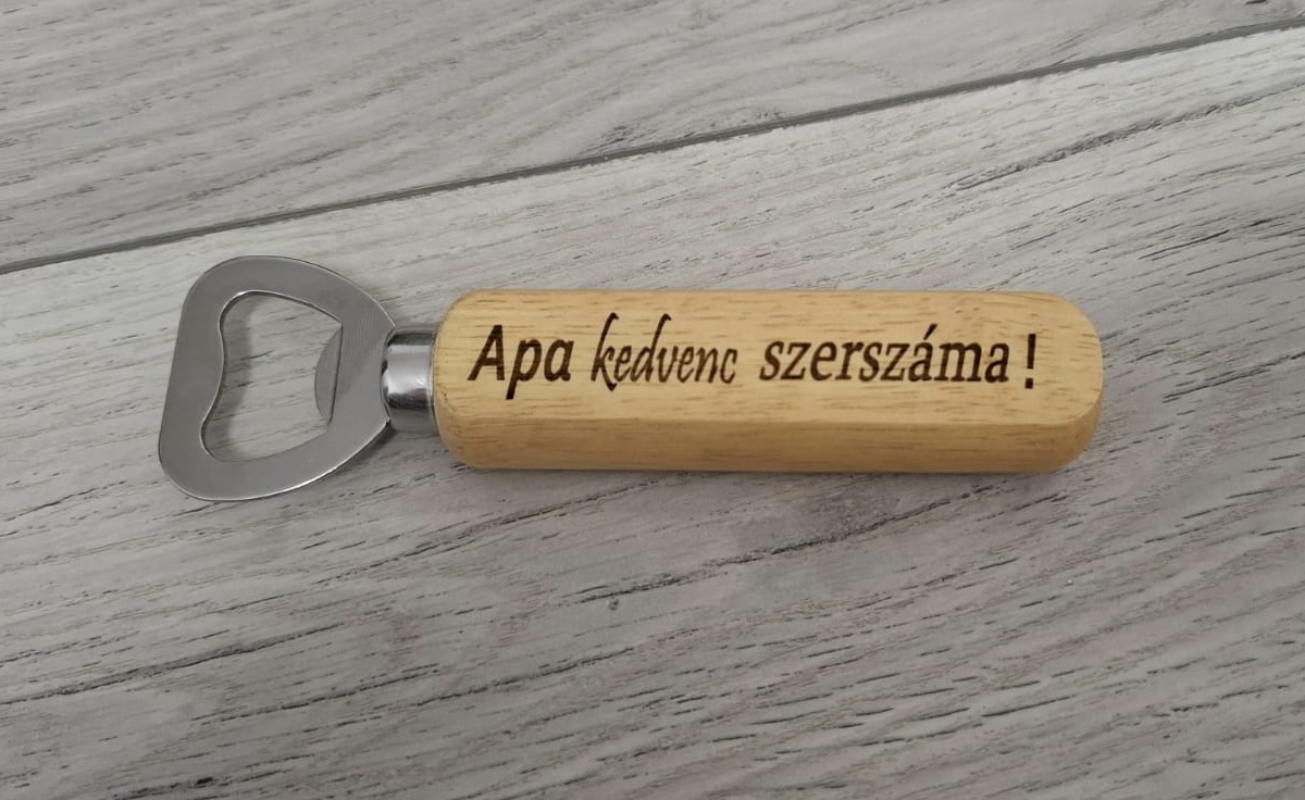 Személyre szabható sörnyitó